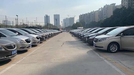 廣州商務(wù)租車優(yōu)選 7座別克GL8，安全舒適的出行之選